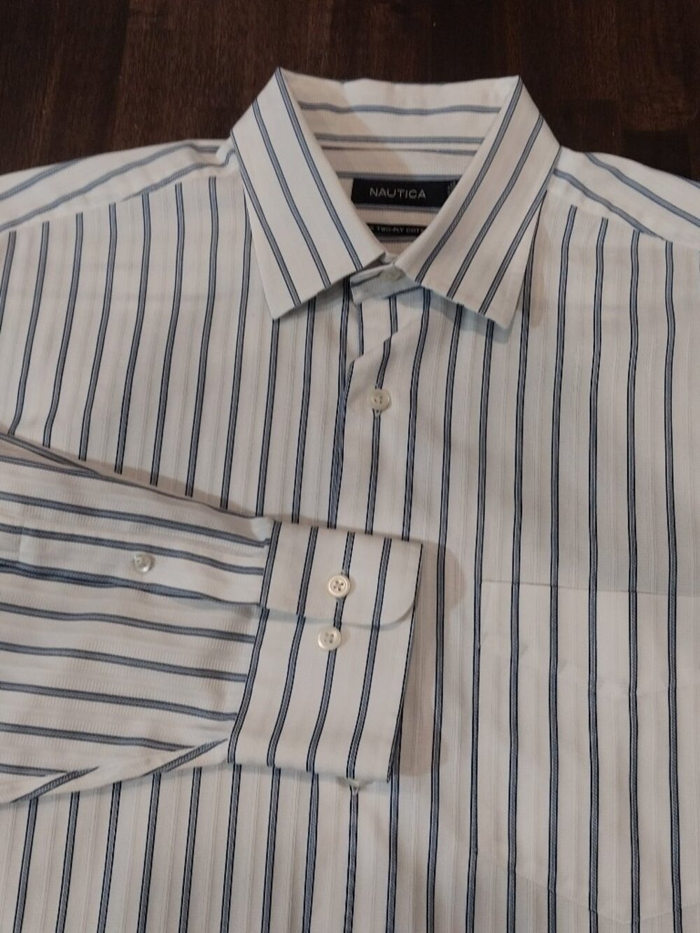 Nautica Button Up Shirt Mens XL Blue White Striped Long Sleeve Business Cotton.